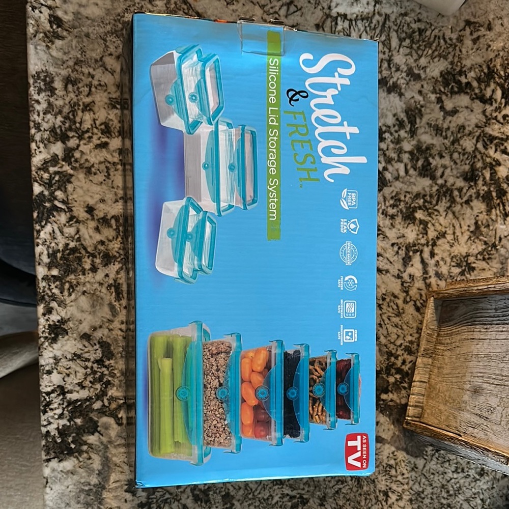 Stretch & Fresh Silicone Lid Storage System